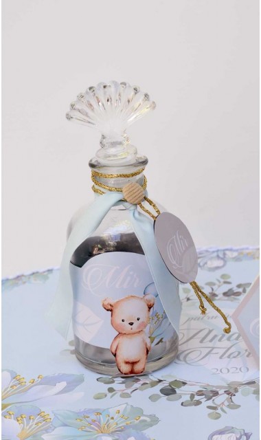 Trusou de botez cu eucalipt si ursuleti pe fundal bleu mint Little Blue Bear 5